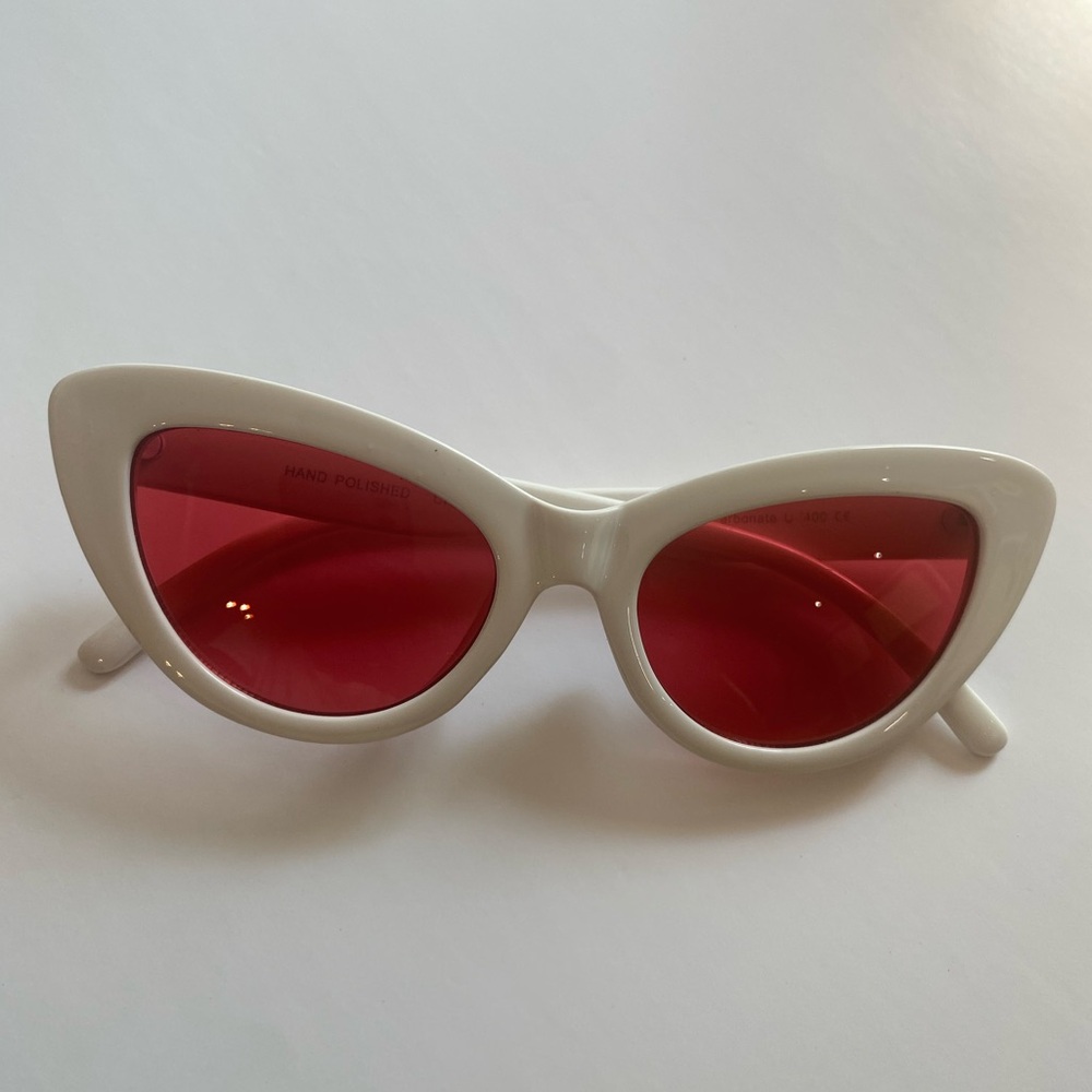 Retro Red Lens Cat-Eye Sunglasses with White Frame